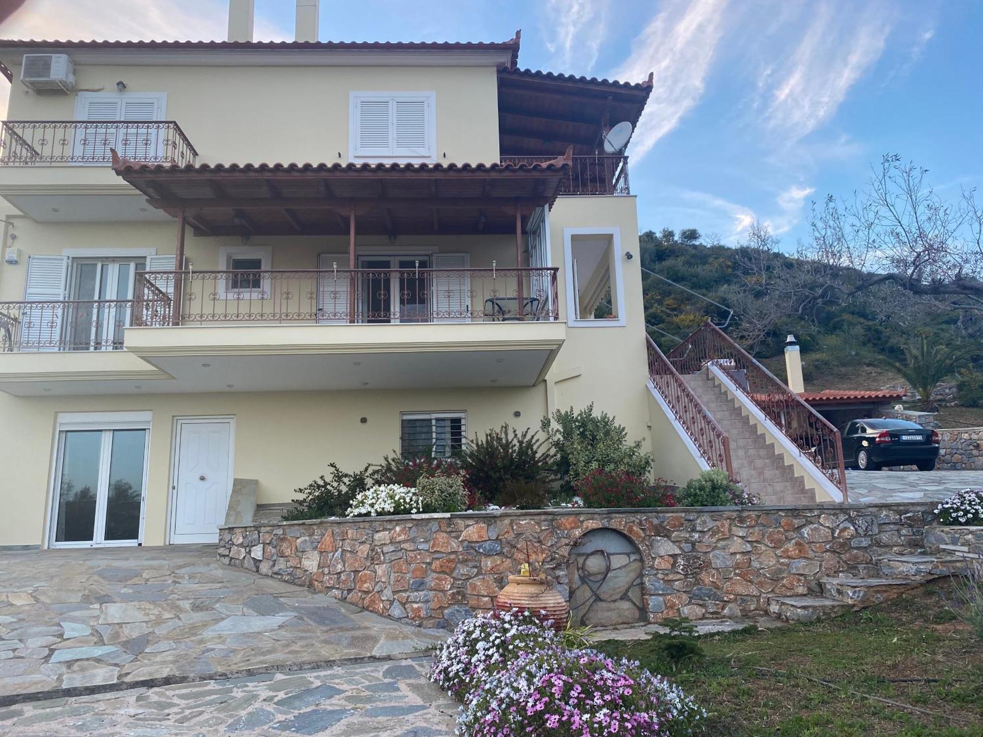 Παραθαλασσιο Σπιτι Στην Εξοχη Villa Tsakei Exterior photo